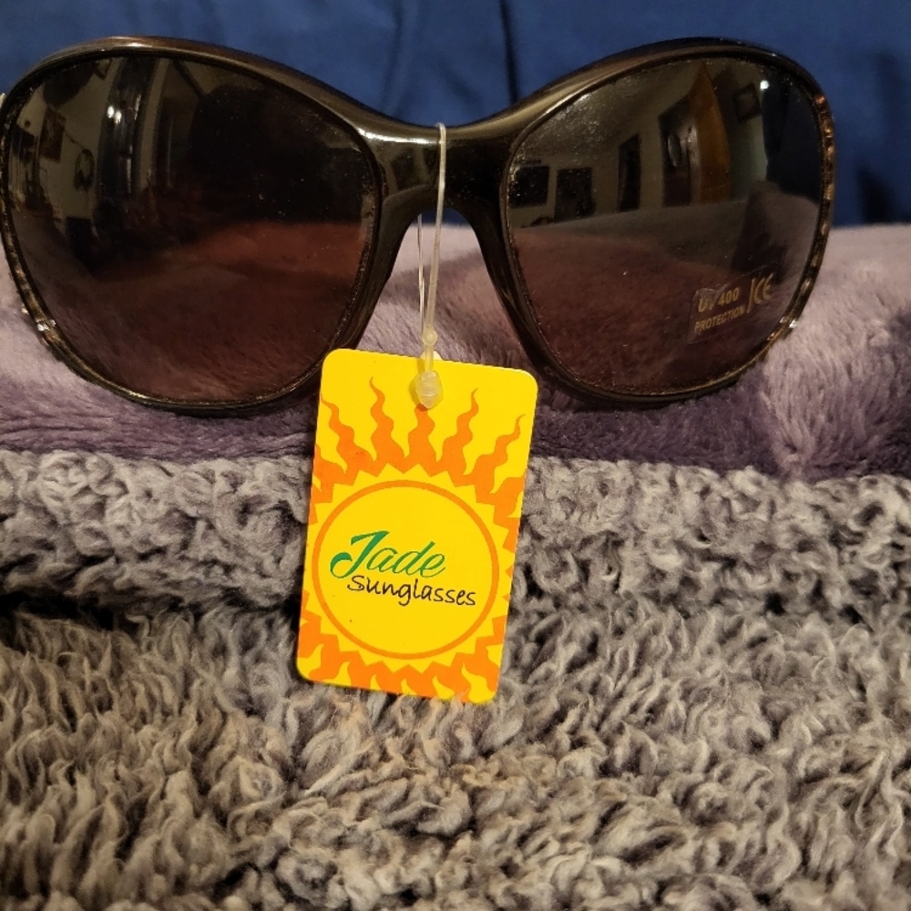 Jade Black Sunglasses
